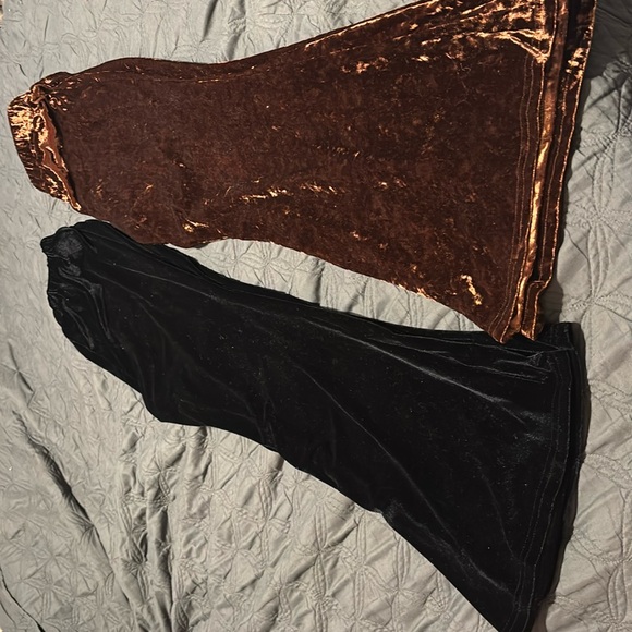 SHEIN Mulvari High Waist Velvet Flare Leg Pants brown and black - Picture 4 of 6